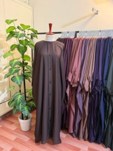 Available in Three sizes 52,54,56 Without stoller